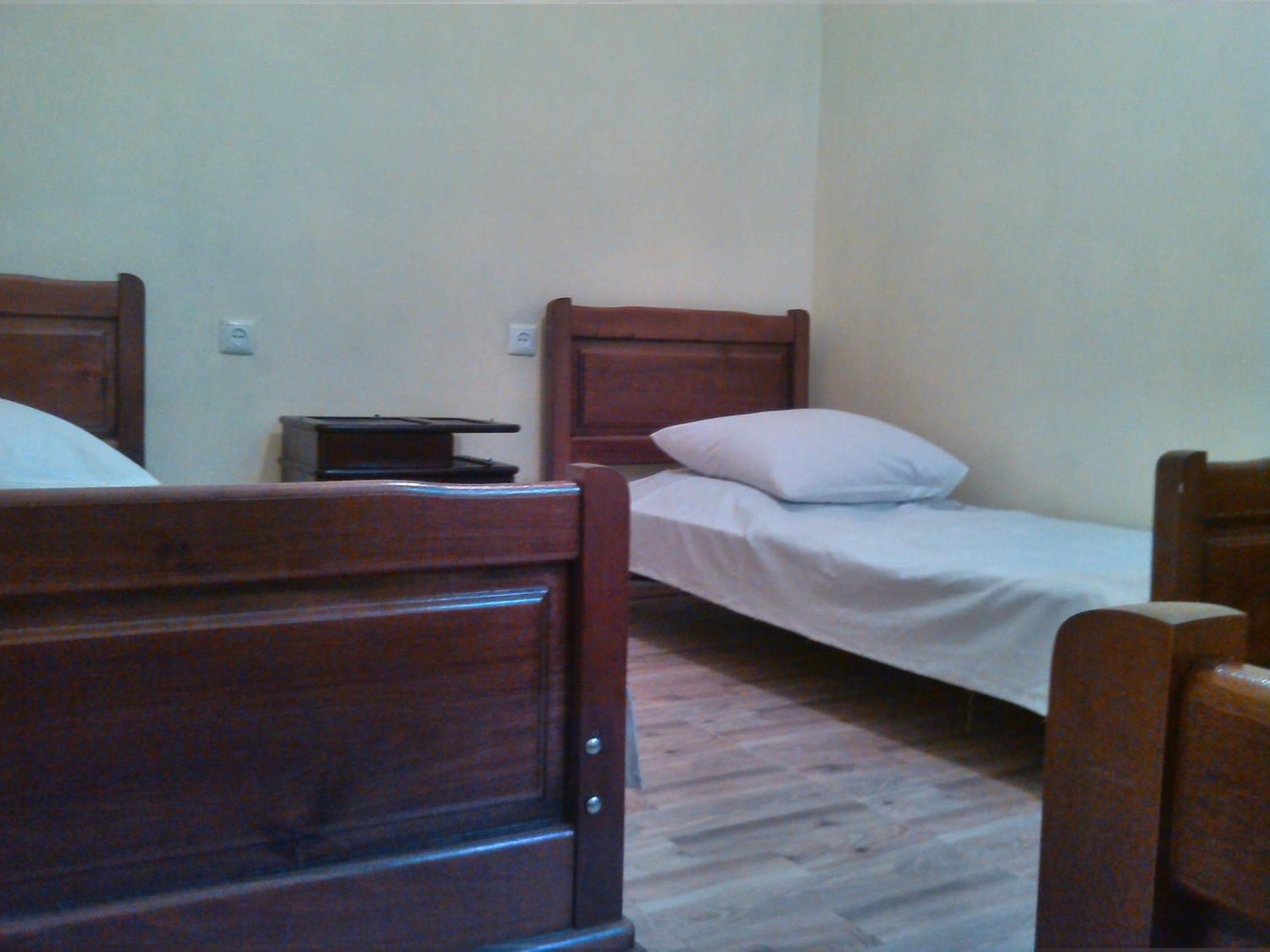 White Guest House Batumi Bagian luar foto